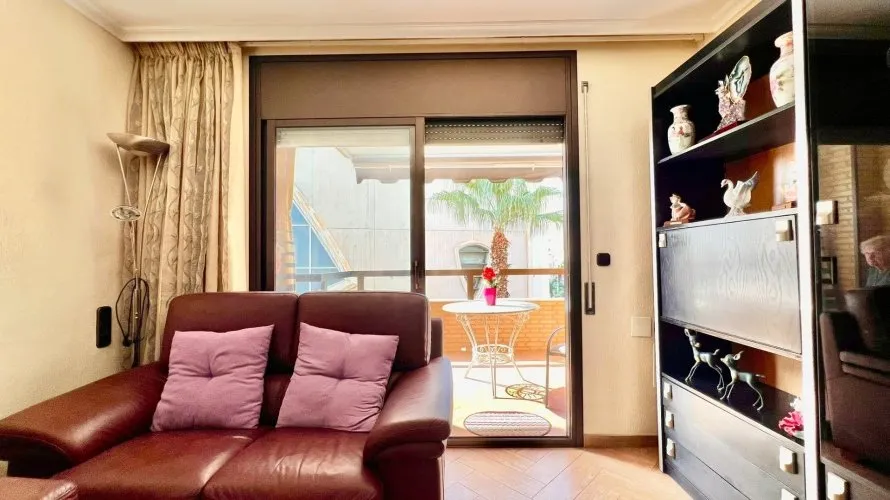 Apartment de 3 chambres à Torrevieja, Espagne No. 593 № 13