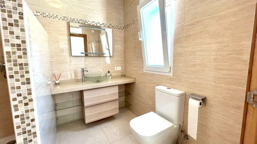 Villa de 5 chambres à Rojales, Espagne No. 1302 № 16