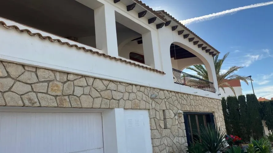 Villa de 4 chambres à Albir, Espagne No. 979 № 14