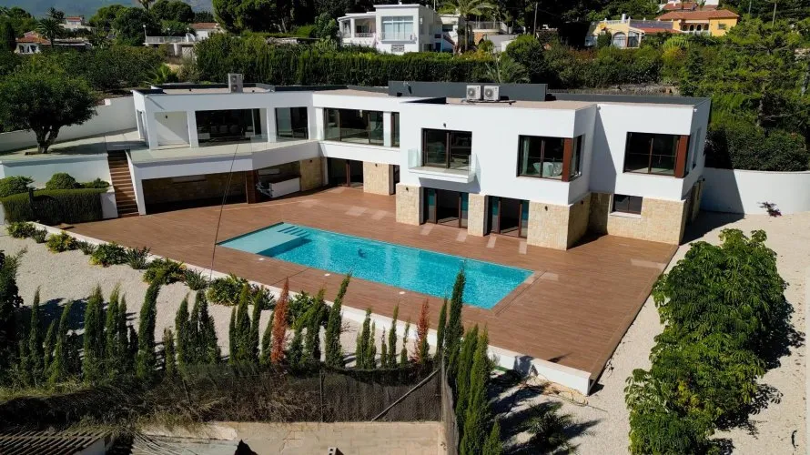 Villa de 4 chambres à Altea, Espagne No. 894 № 1
