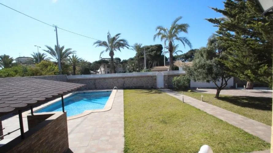 Villa de 5 chambres à Cabo Roig, Espagne No. 959 № 22