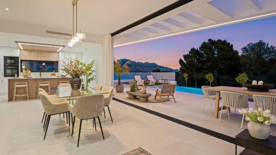 Villa de 3 chambres à Polop, Espagne No. 919