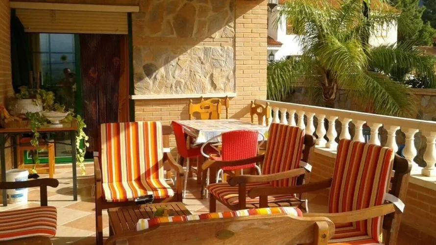 Villa de 480m² à Benidorm, Espagne No. 1036 № 1