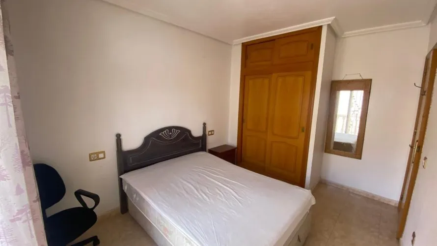 House de 3 chambres à Torrevieja, Espagne No. 1330 № 16