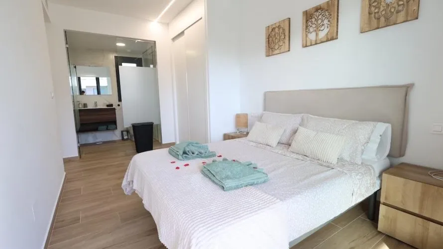 Apartment de 2 chambres à Alicante, Espagne No. 1180 № 9