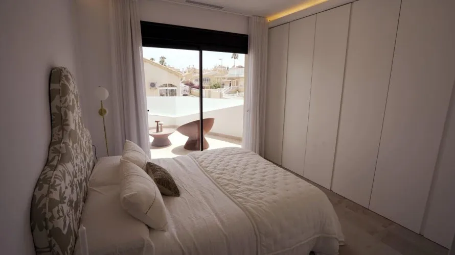 Villa de 3 chambres à La Florida, Espagne No. 955 № 16