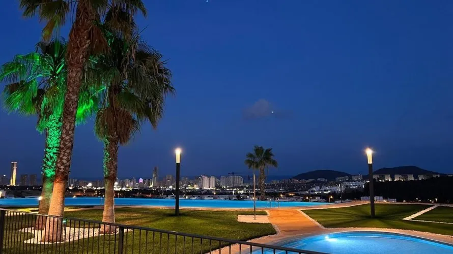 Penthouse de 3 chambres à Finestrat, Espagne No. 1055 № 15