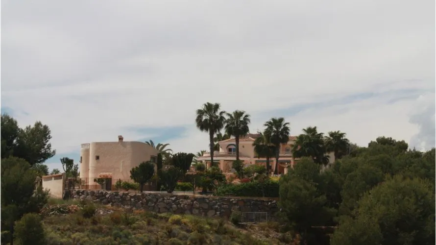Villa de 5 chambres à L'Alfàs del Pi, Espagne No. 878 № 9