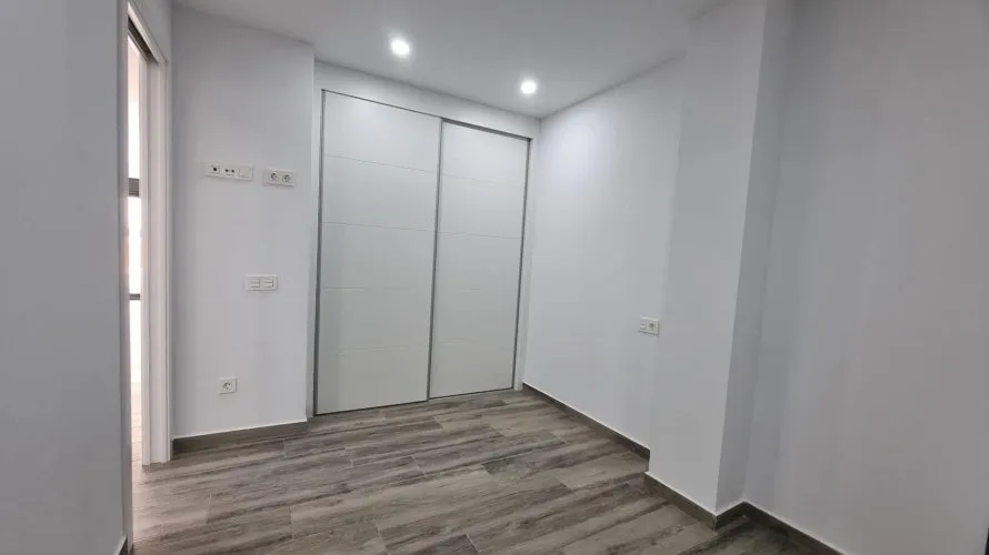 Apartment de 3 chambres à Torrevieja, Espagne No. 554 № 14