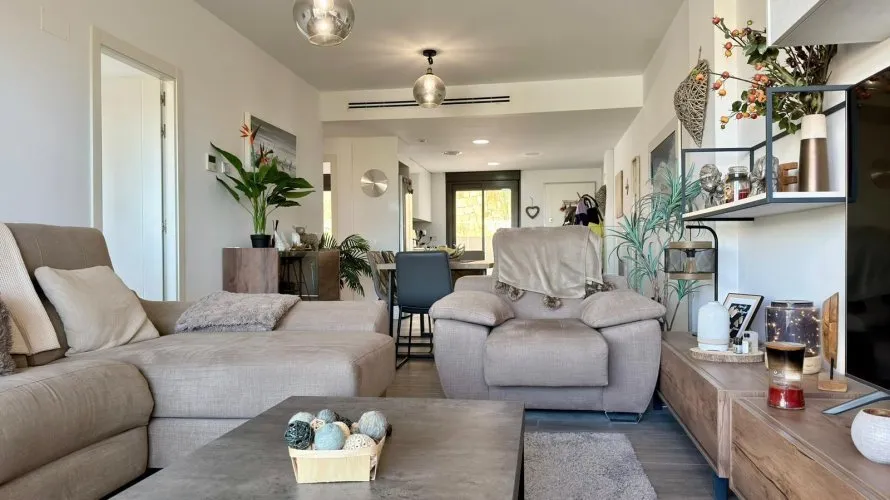 Penthouse de 3 chambres à Finestrat, Espagne No. 1284