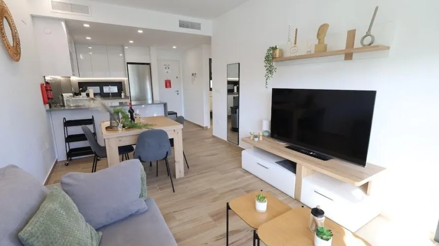 Apartment de 2 chambres à Alicante, Espagne No. 1180 № 3