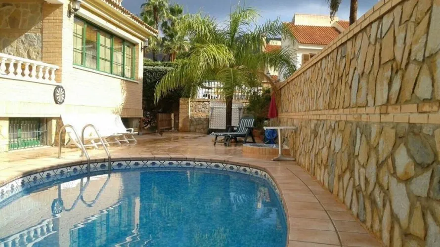 Villa de 480m² à Benidorm, Espagne No. 1036 № 4