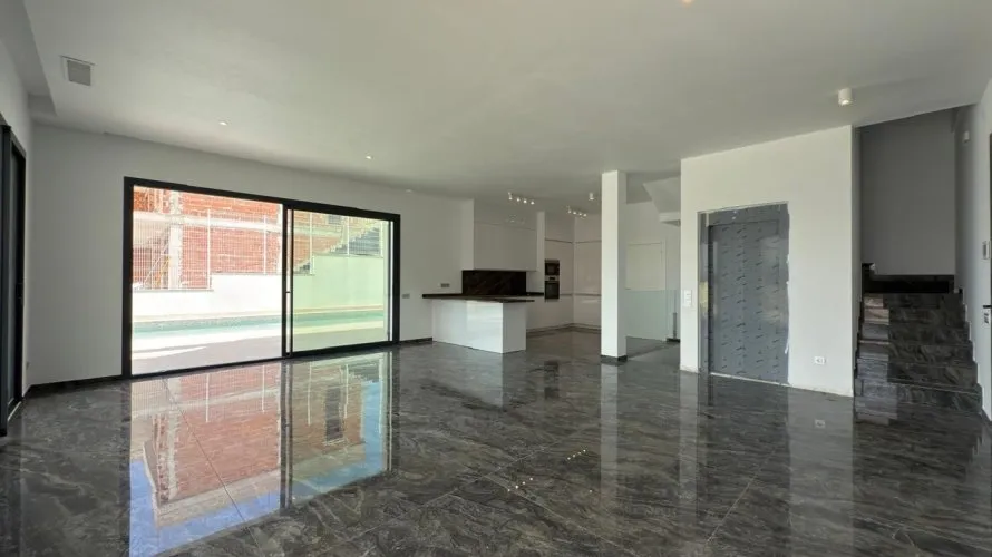Villa de 7 chambres à Finestrat, Espagne No. 566