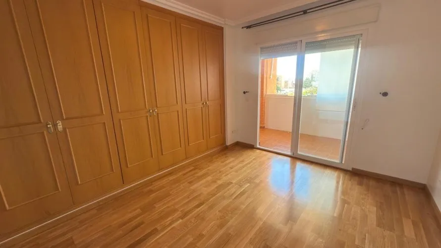 Apartment de 3 chambres à Alicante, Spain No. 570 № 13