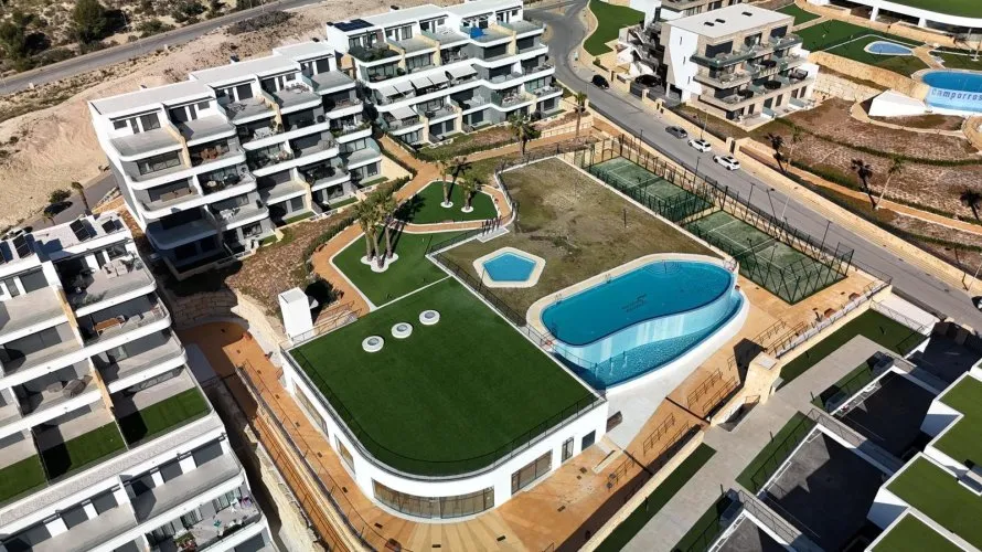 Apartment de 2 chambres à Finestrat, Espagne No. 1244 № 1