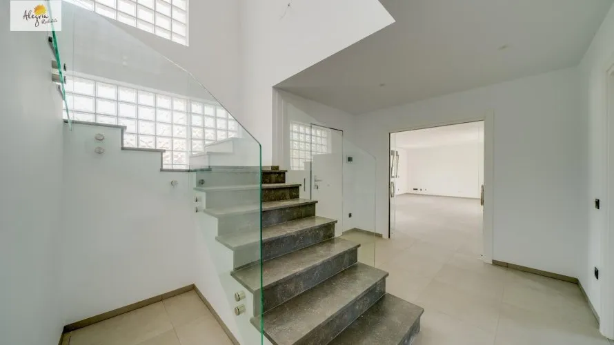 Villa de 5 chambres à Calpe, Spain No. 842 № 8