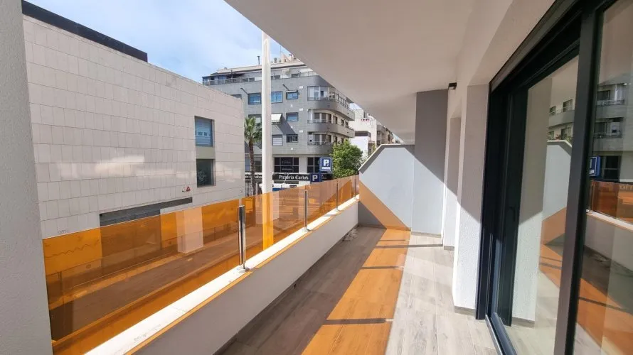 Apartment de 3 chambres à Torrevieja, Espagne No. 554 № 9