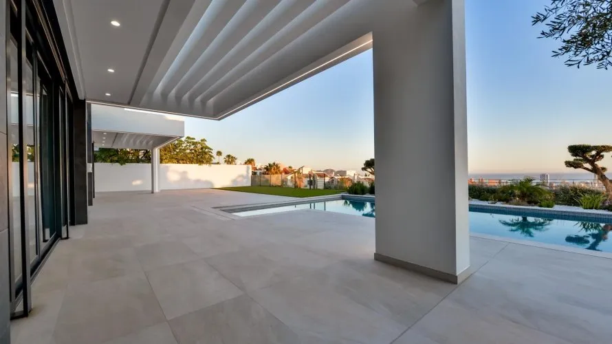 Villa de 7 chambres à Finestrat, Espagne No. 1078 № 3