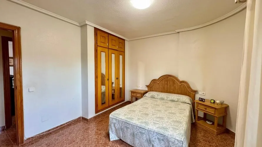 Apartment de 3 chambres à Torrevieja, Espagne No. 1266 № 8