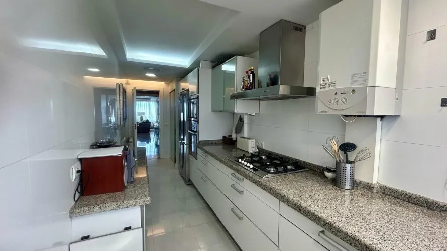 Apartment de 3 chambres à Benidorm, Spain No. 1071 № 2
