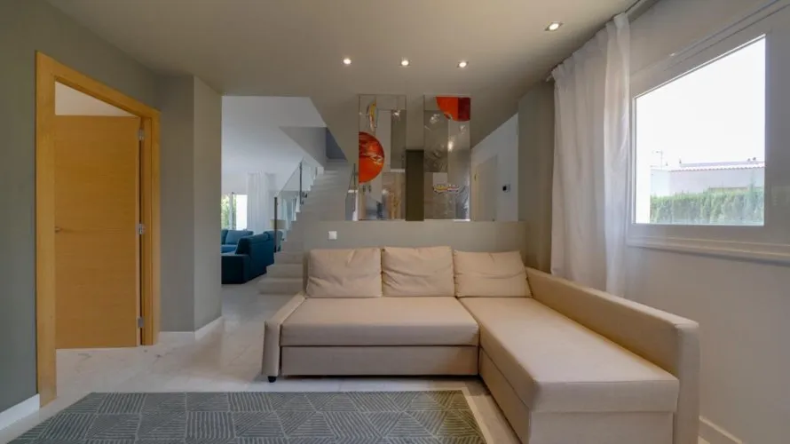 Villa de 4 chambres à Albir, Espagne No. 937 № 7