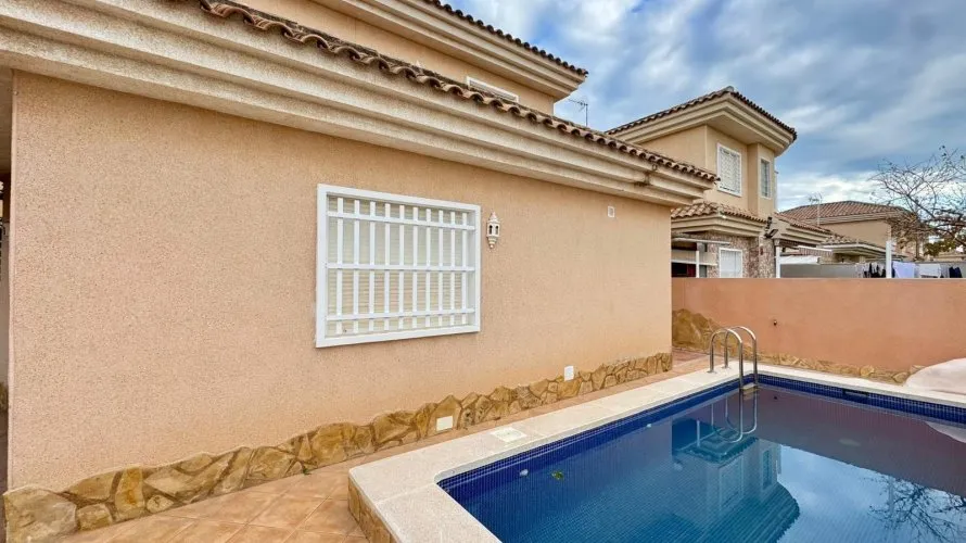 Apartment de 3 chambres à Torrevieja, Espagne No. 1266 № 28