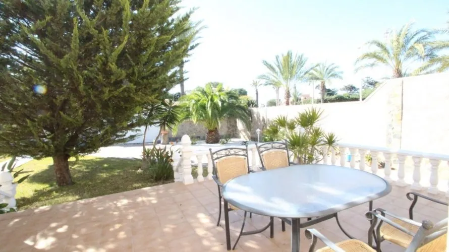Villa de 5 chambres à Cabo Roig, Espagne No. 959 № 20