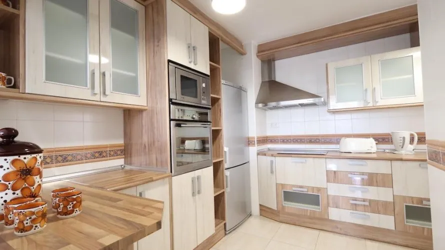 Apartment de 3 chambres à Torrevieja, Espagne No. 986 № 2