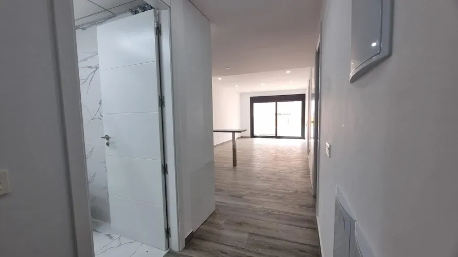 Apartment de 3 chambres à Torrevieja, Espagne No. 554 № 23