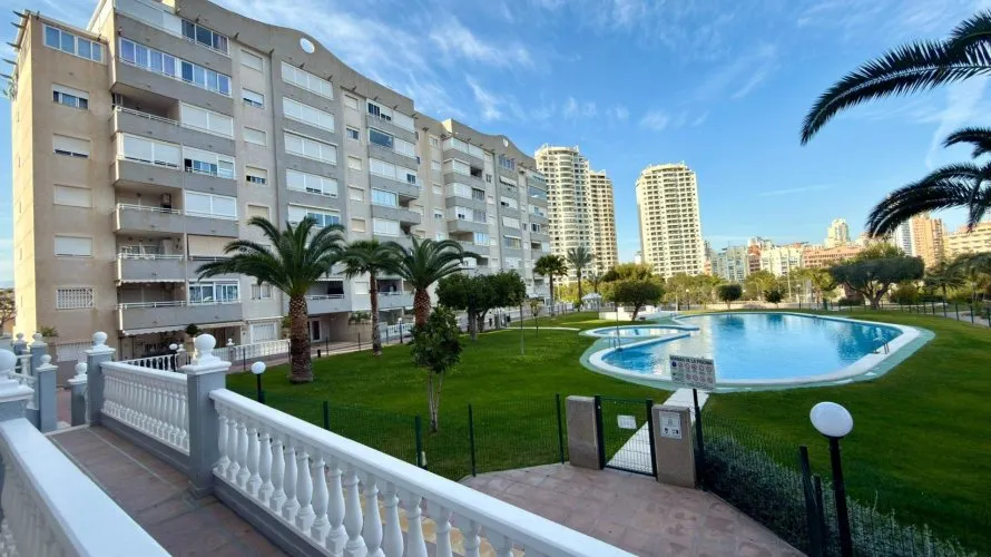 Apartment de 2 chambres à Villajoyosa, Espagne No. 1315 № 19
