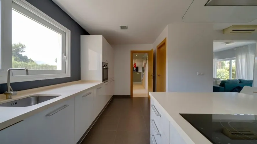 Villa de 4 chambres à Albir, Espagne No. 937 № 5