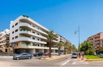 Apartment de 2 chambres à Torrevieja, Spain No. 909