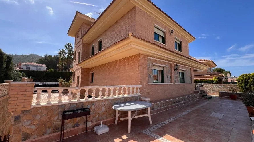 Villa de 480m² à Benidorm, Espagne No. 1036 № 5