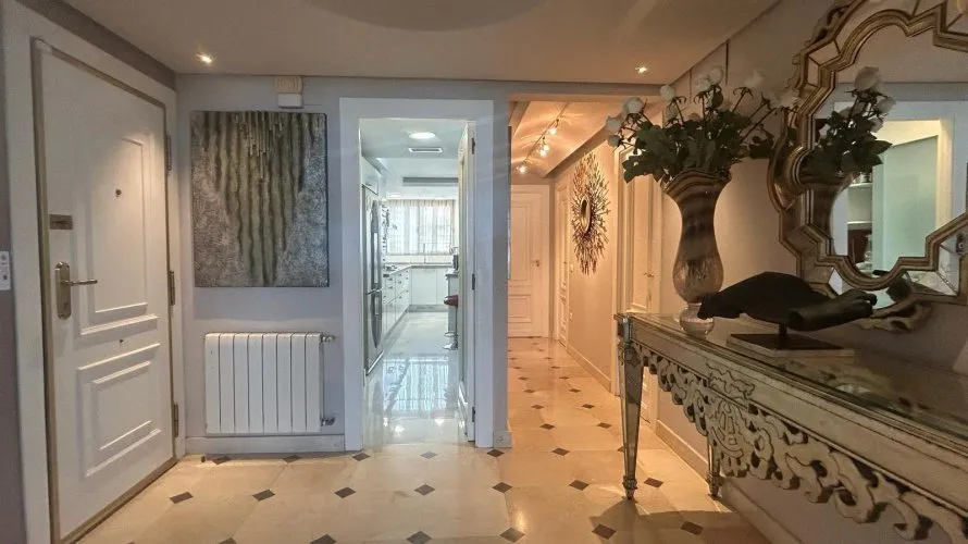 Apartment de 3 chambres à Benidorm, Spain No. 1071 № 1