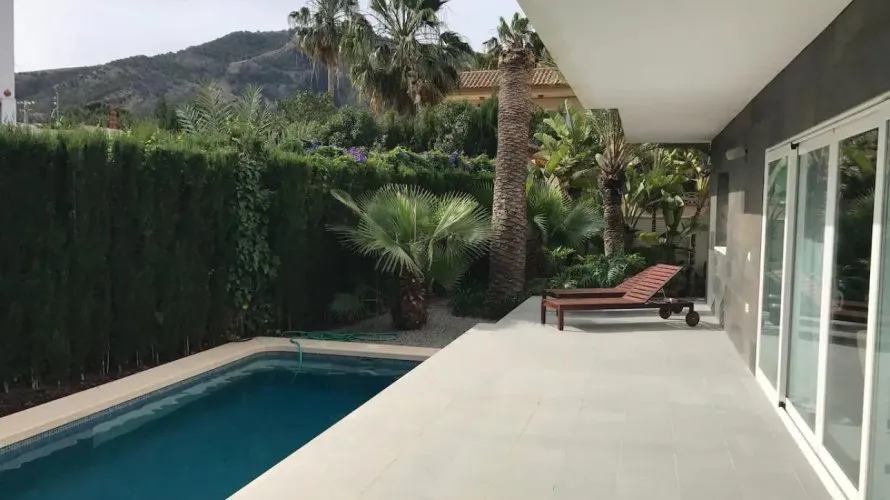 Villa de 4 chambres à Albir, Espagne No. 937 № 16