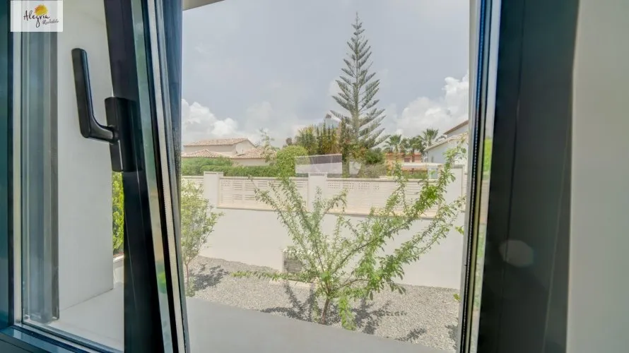 Villa de 5 chambres à Calpe, Spain No. 842 № 24