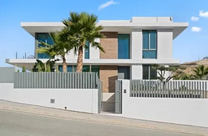 Villa de 4 chambres à Benidorm, Spain No. 1328