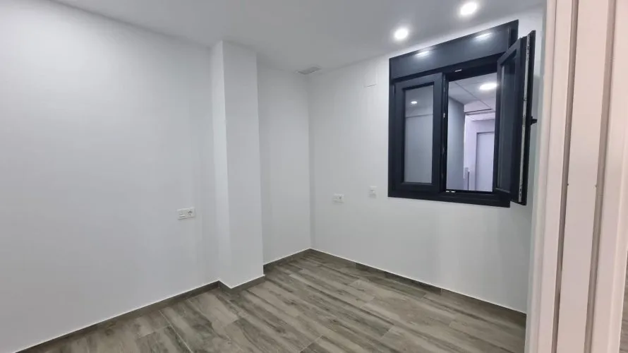 Apartment de 3 chambres à Torrevieja, Espagne No. 554 № 13