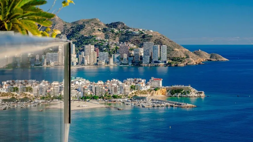 Apartment de 3 chambres à Benidorm, Espagne No. 1048