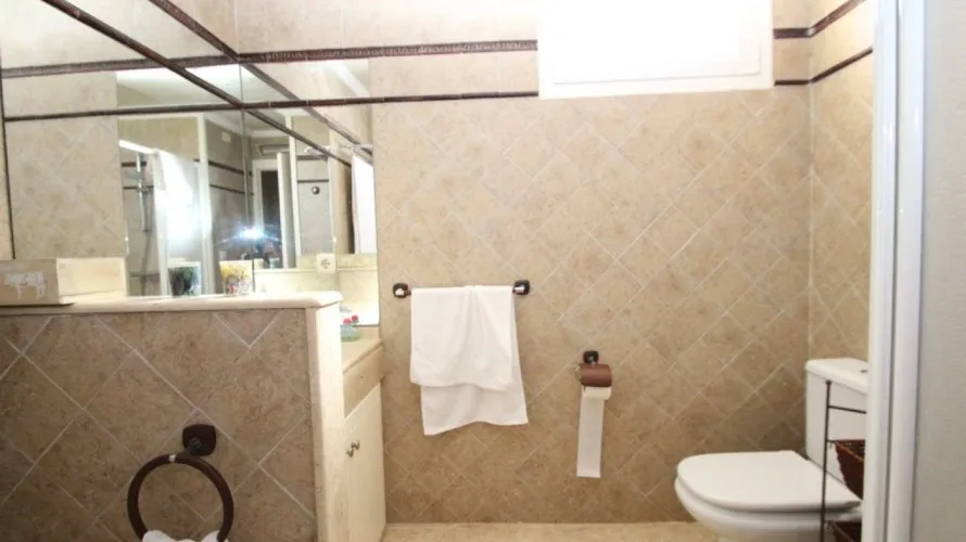 Villa de 5 chambres à Cabo Roig, Espagne No. 959 № 16