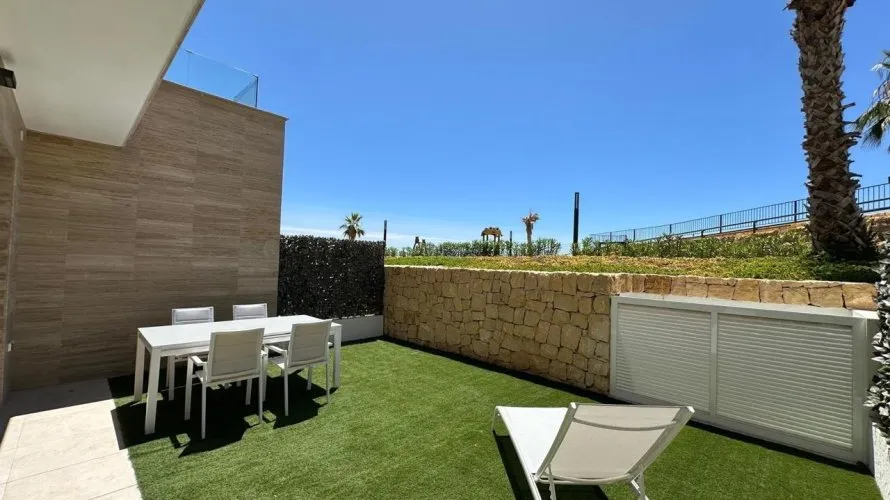 Penthouse de 3 chambres à Finestrat, Espagne No. 1055 № 1