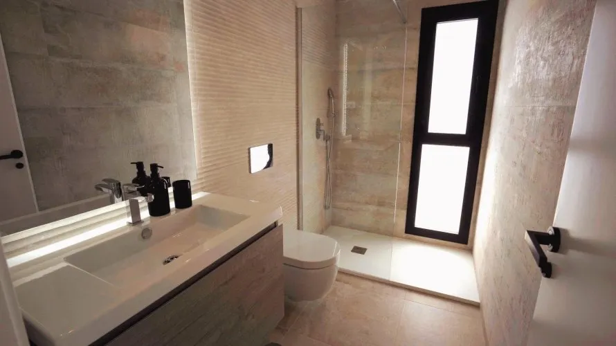 Villa de 3 chambres à La Florida, Espagne No. 955 № 13