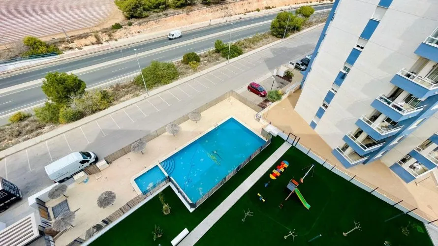 Apartment de 2 chambres à Dehesa De Campoamor, Espagne No. 946 № 2