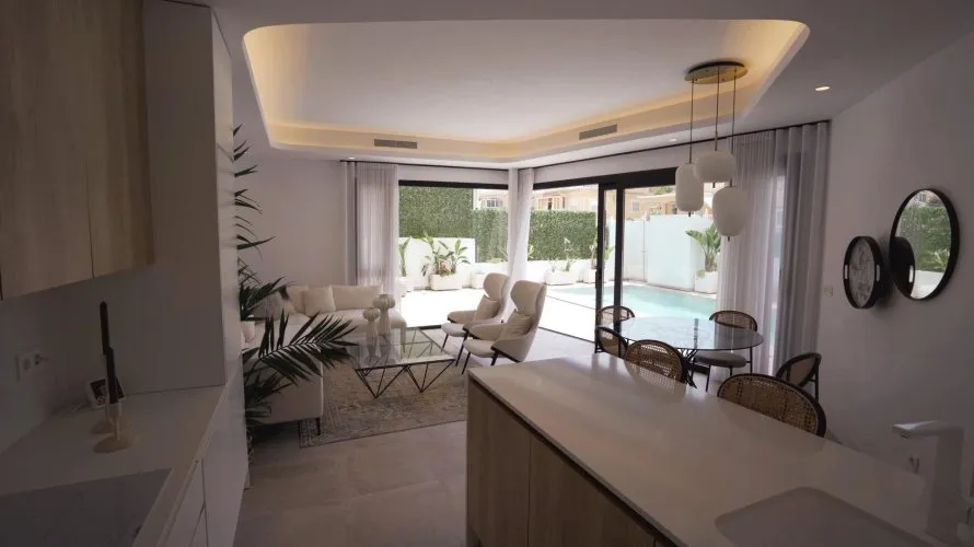 Villa de 3 chambres à La Florida, Espagne No. 955 № 5