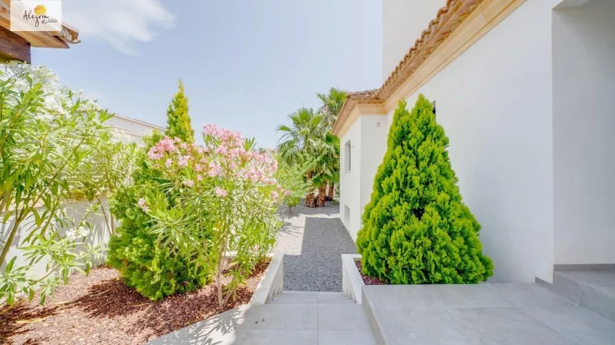 Villa de 5 chambres à Calpe, Spain No. 842 № 2