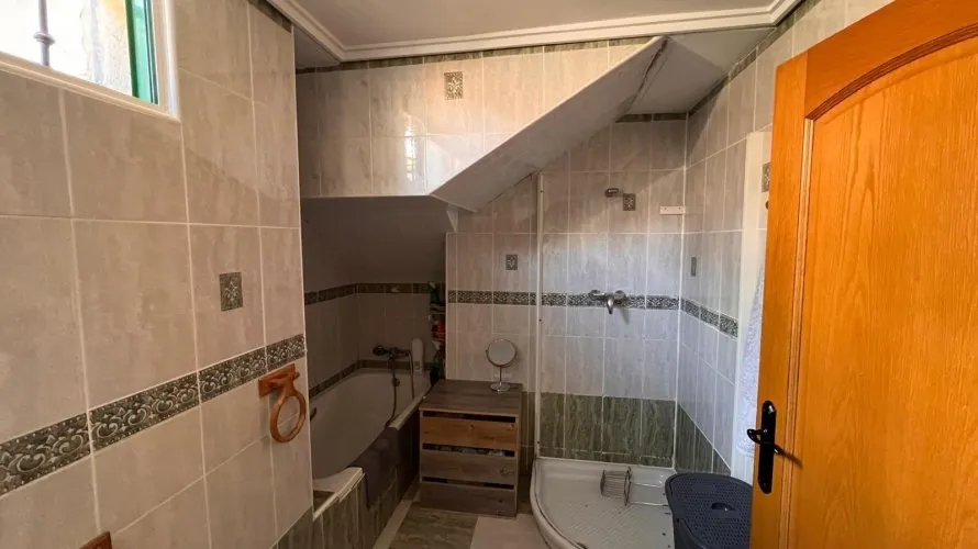 Villa de 480m² à Benidorm, Espagne No. 1036 № 21