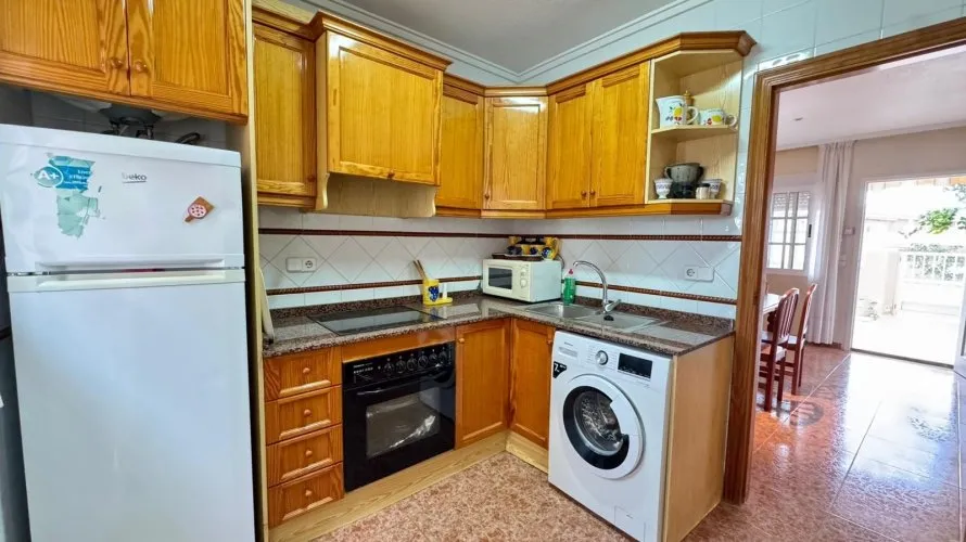 Apartment de 3 chambres à Torrevieja, Espagne No. 1266 № 1