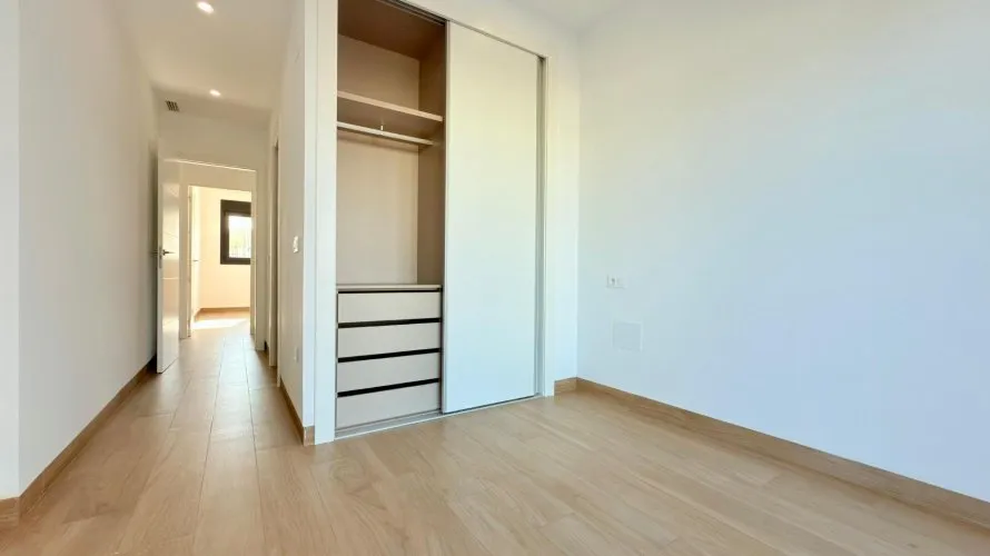 Apartment de 2 chambres à Finestrat, Spain No. 572 № 8