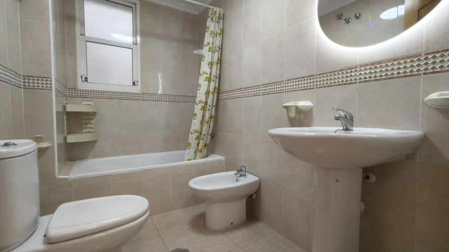 Apartment de 2 chambres à Torrevieja, Espagne No. 1602 № 1
