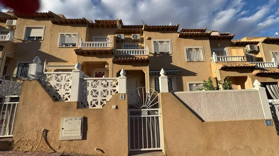 House de 2 chambres à Alicante, Espagne No. 1566 № 28